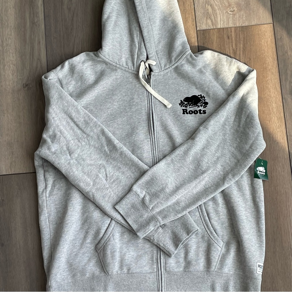 Roots, XXL, Zip up Hoodie with pockets, Brand new with tags
